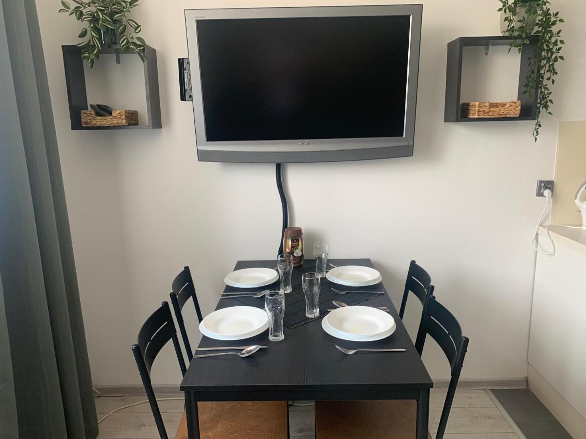 Appartement Nad Rzeka à Piła Extérieur photo