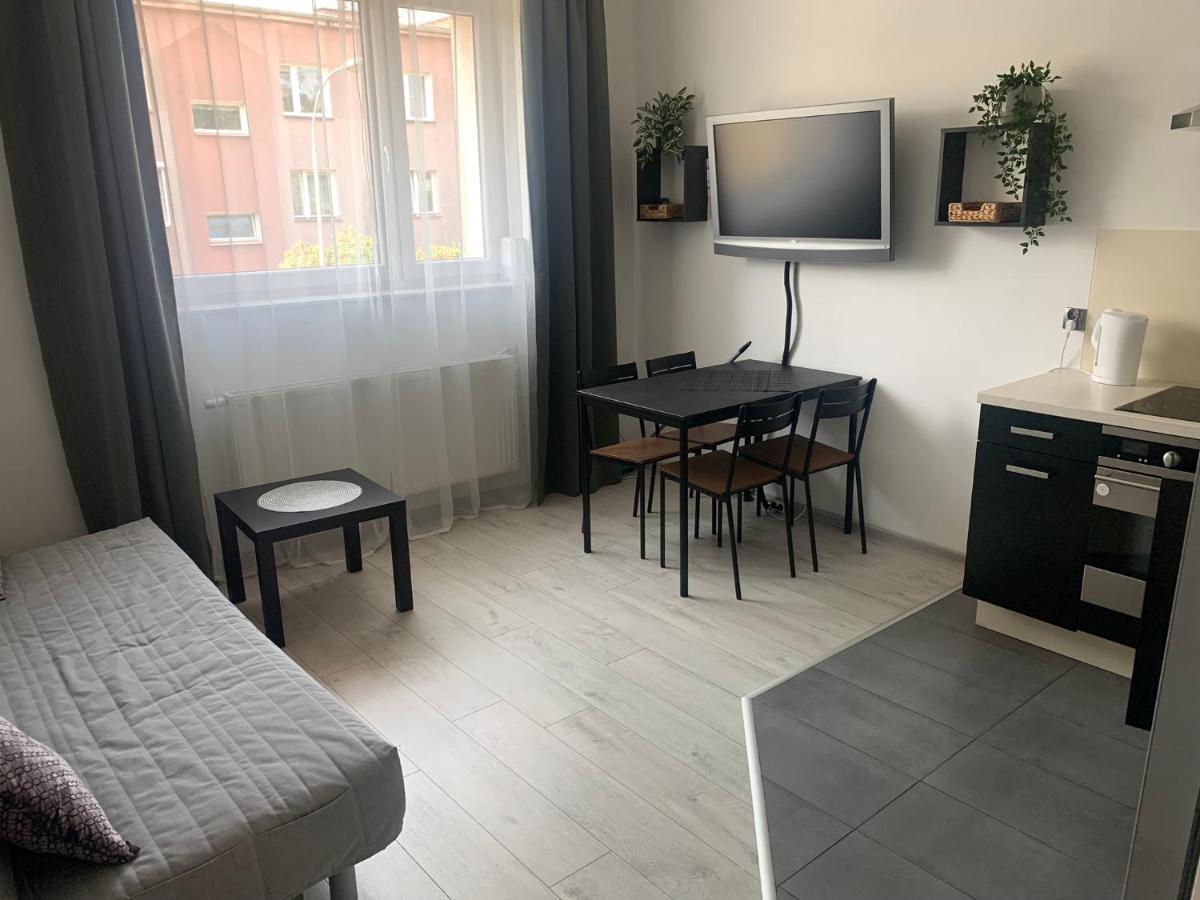 Appartement Nad Rzeka à Piła Extérieur photo